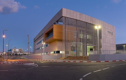 R&D Center Neot Hovav