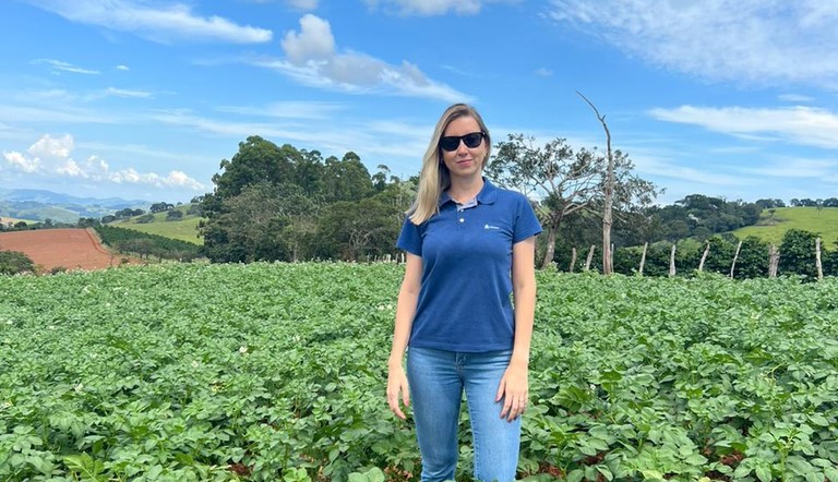 Carla Fiorin, Agrônoma de Desenvolvimento de Mercado da ADAMA