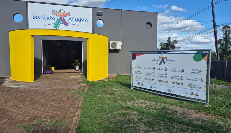 Fachada do Instituto ADAMA