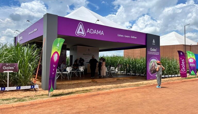 Estande da ADAMA na coplacampo