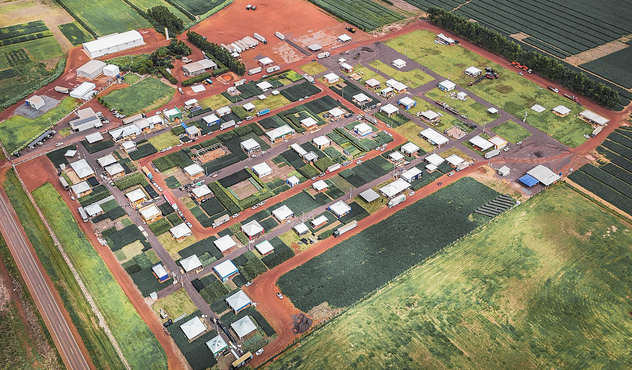 Foto aérea da feira Dinetec 2024