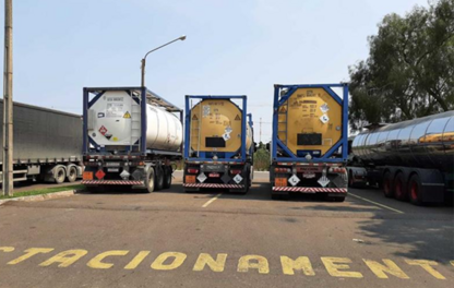 Matéria-prima acondicionada em isotanque