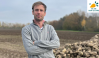 Romain Roumier dans les betteraves