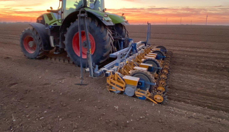 Aussaat Traktor mit Einzelkornsämaschine