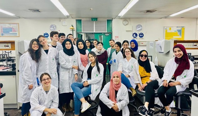 Group of science students from the Arab sector