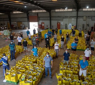 ADAMA supported the food bank in Curacao
