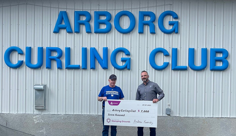 Arborg Cheque Presentation