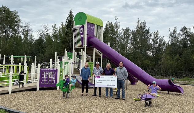 Stomping-Grounds- Friedenstal-Playground.jpg