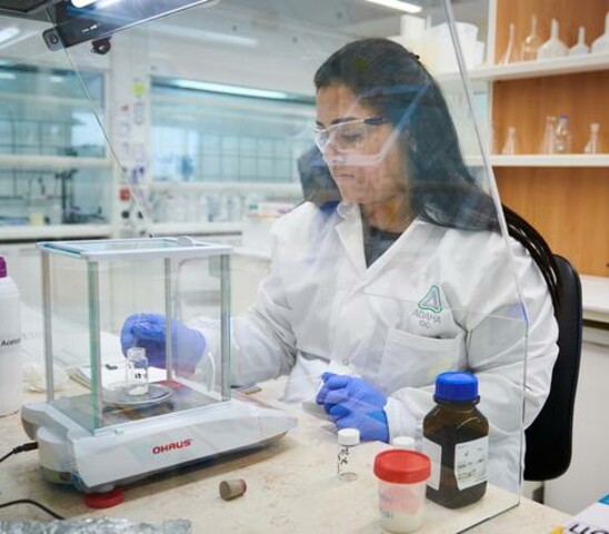 Lab Worker